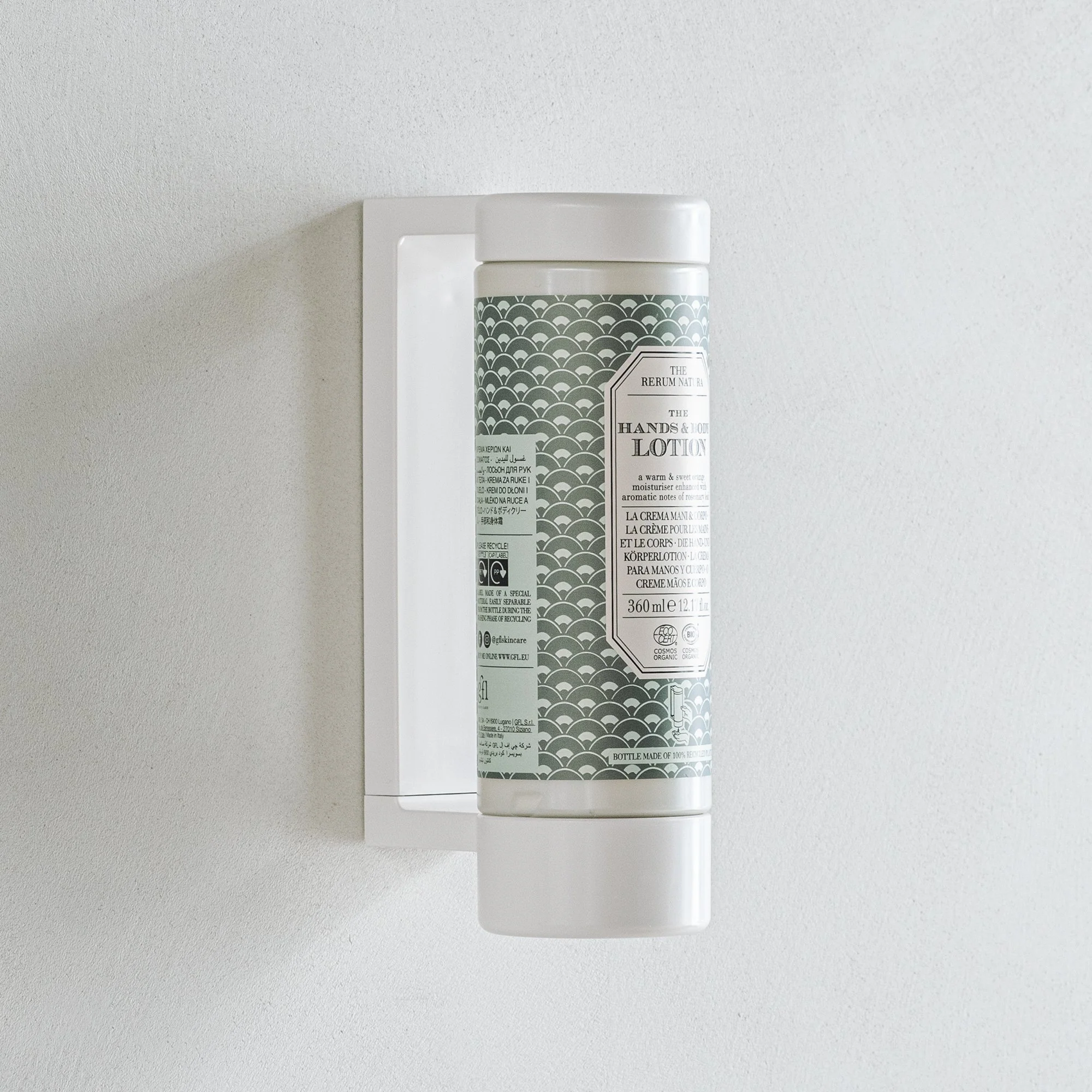 rerum hotel hand cream