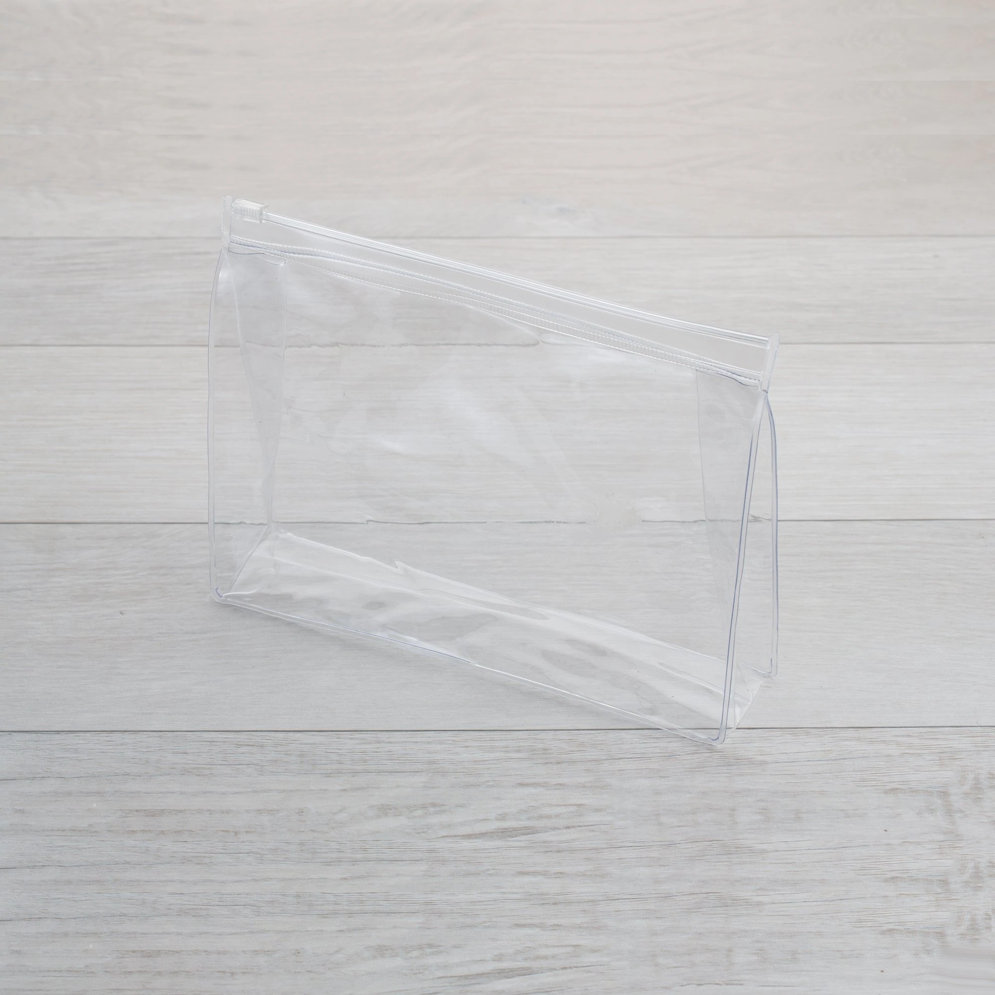 K054TR_BK Dimension: 200 x 150 x 50 mm